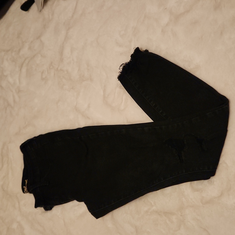 Black skinny jeans